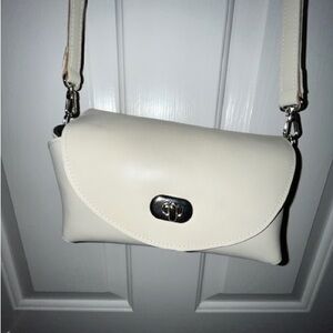 Chic Cream Shoulder Bag hand made